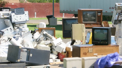 Environmental considerations in skip hire
