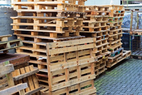 Recycling concrete and masonry waste