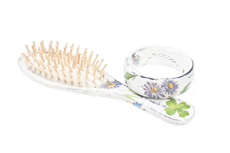 A Guide to Environmentally Safe Disposal of Pots and Pans